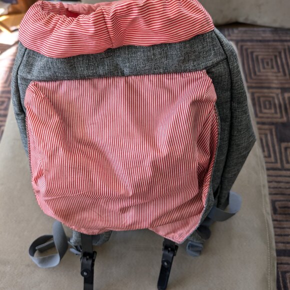 Herschel Grey Backpack - Picture 5 of 5